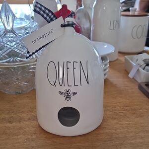 Rae Dunn Cream 'Queen' Beehive Birdhouse
